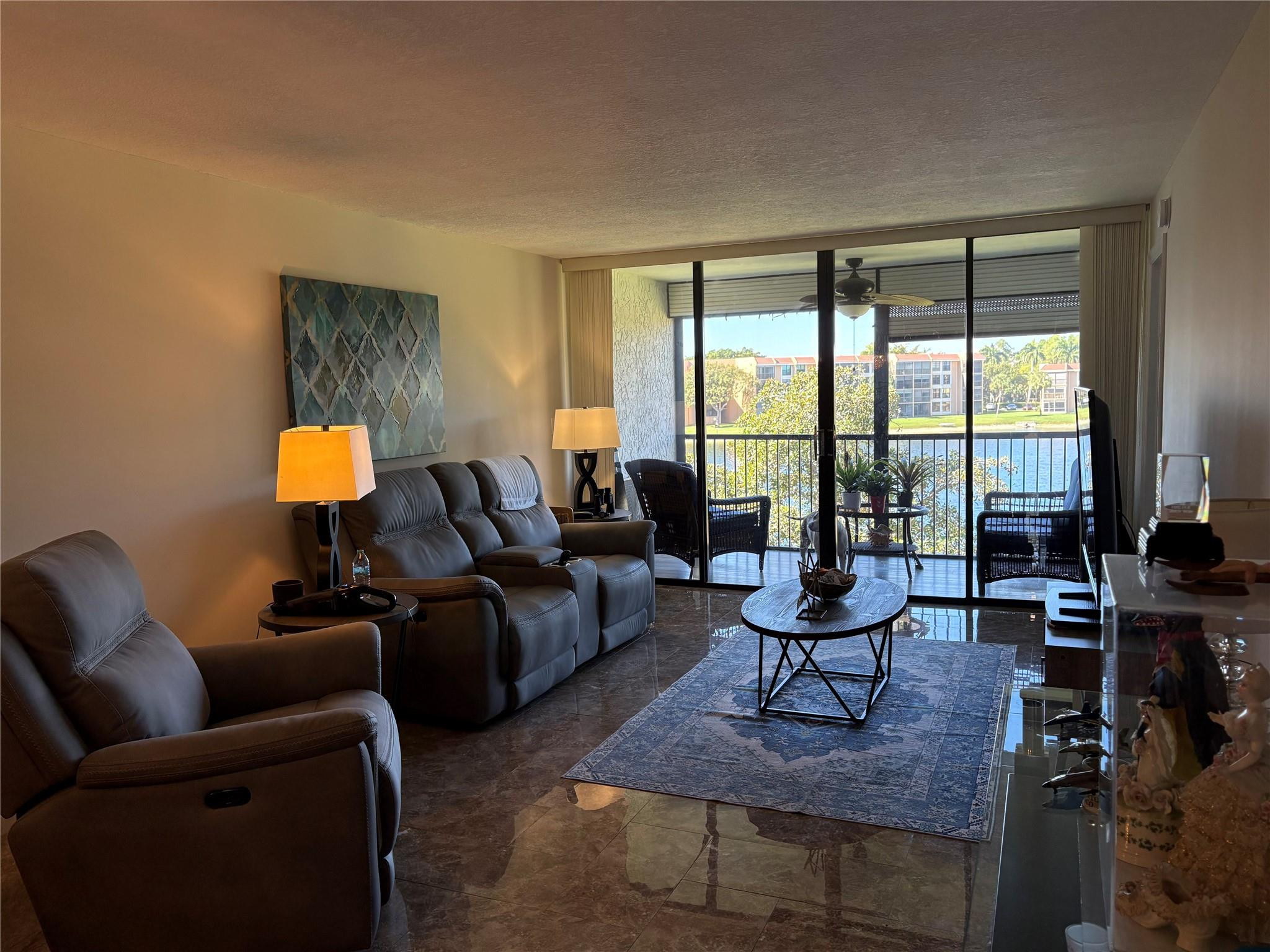 CORAL GATE - Residential