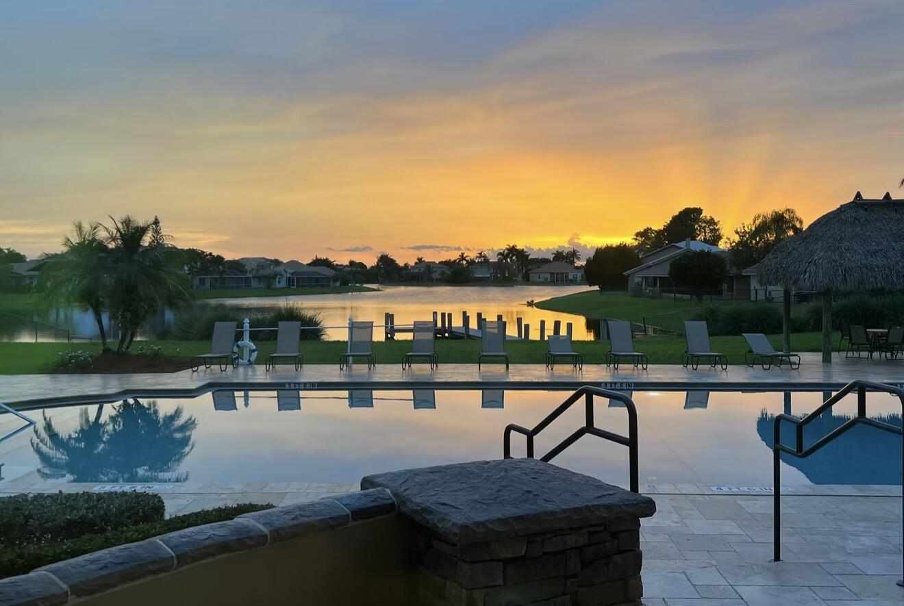 BOCA WINDS PAR F - Residential