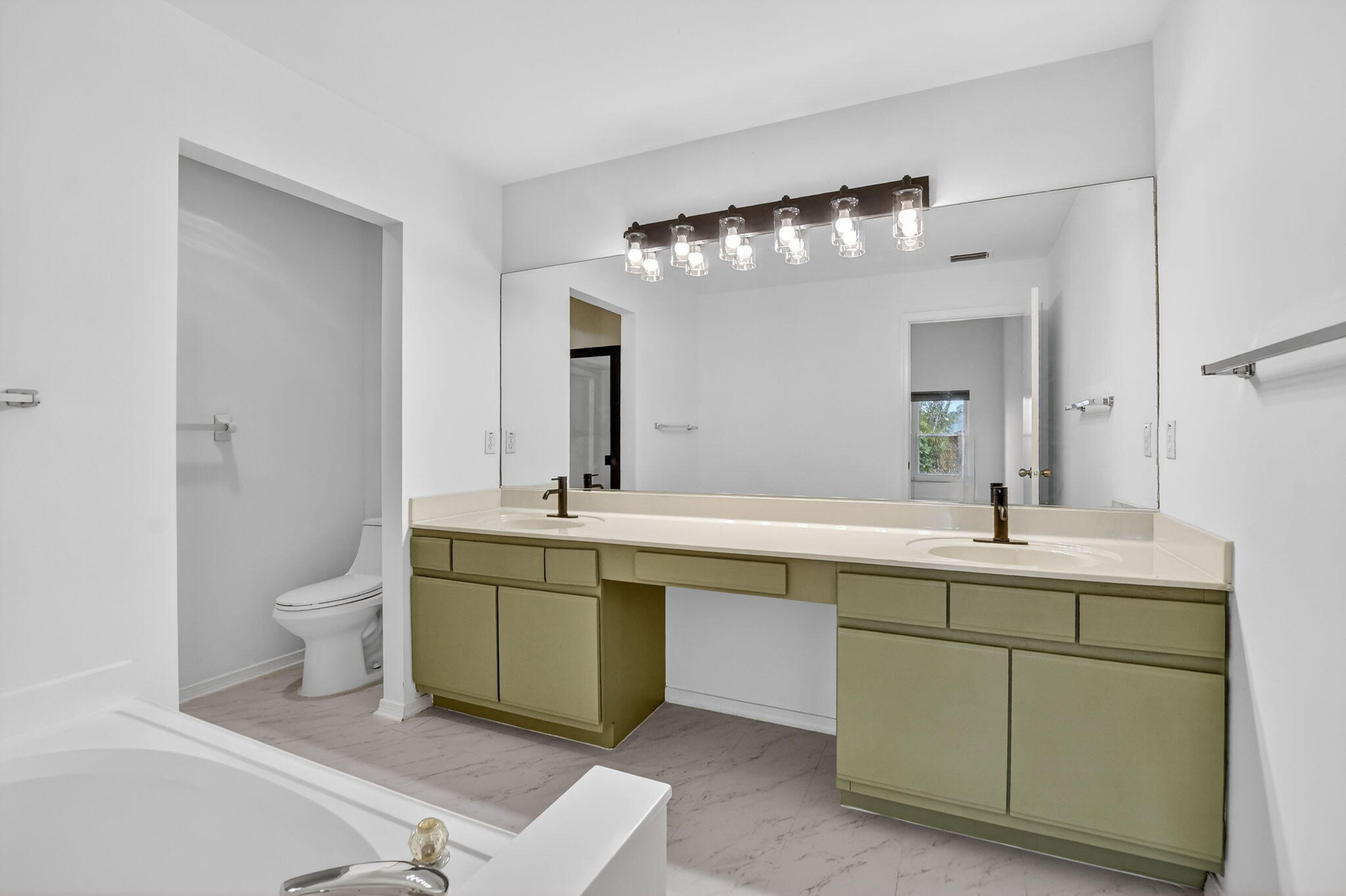 BOCA WINDS PAR F - Residential