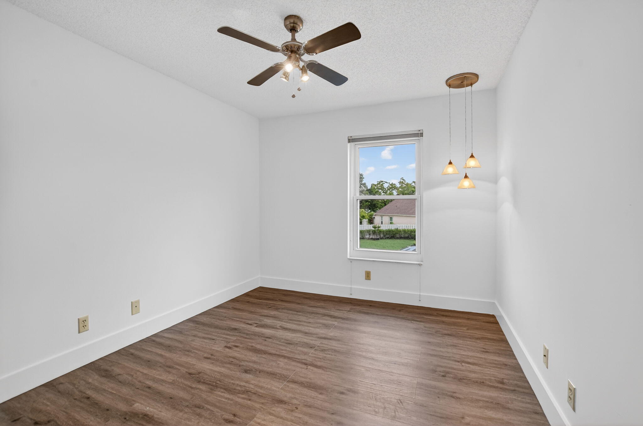 BOCA WINDS PAR F - Residential