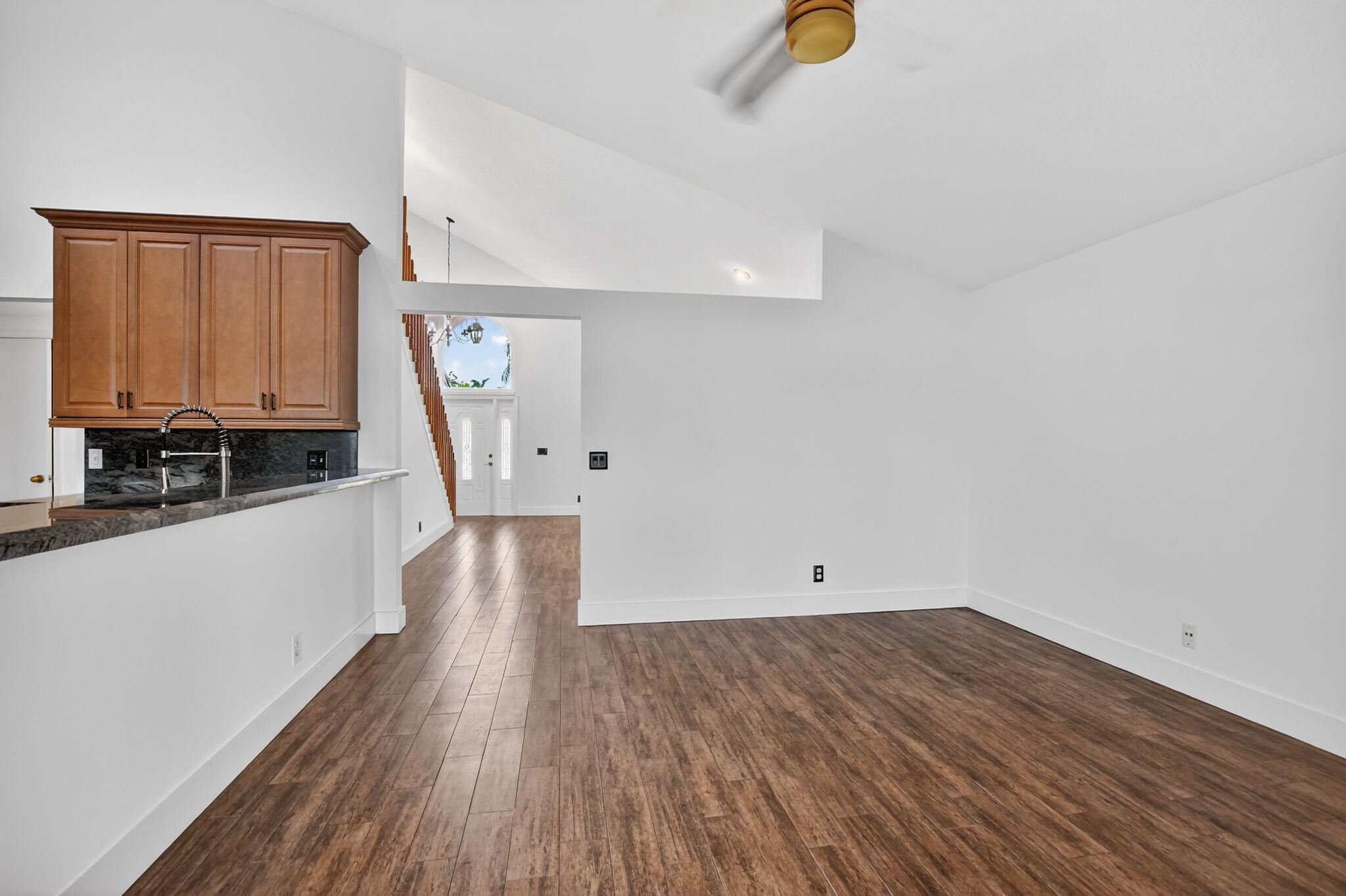 BOCA WINDS PAR F - Residential