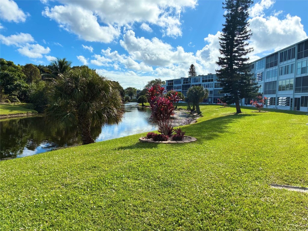 Century Village East - Residential