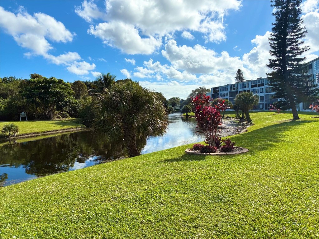 Century Village East - Residential