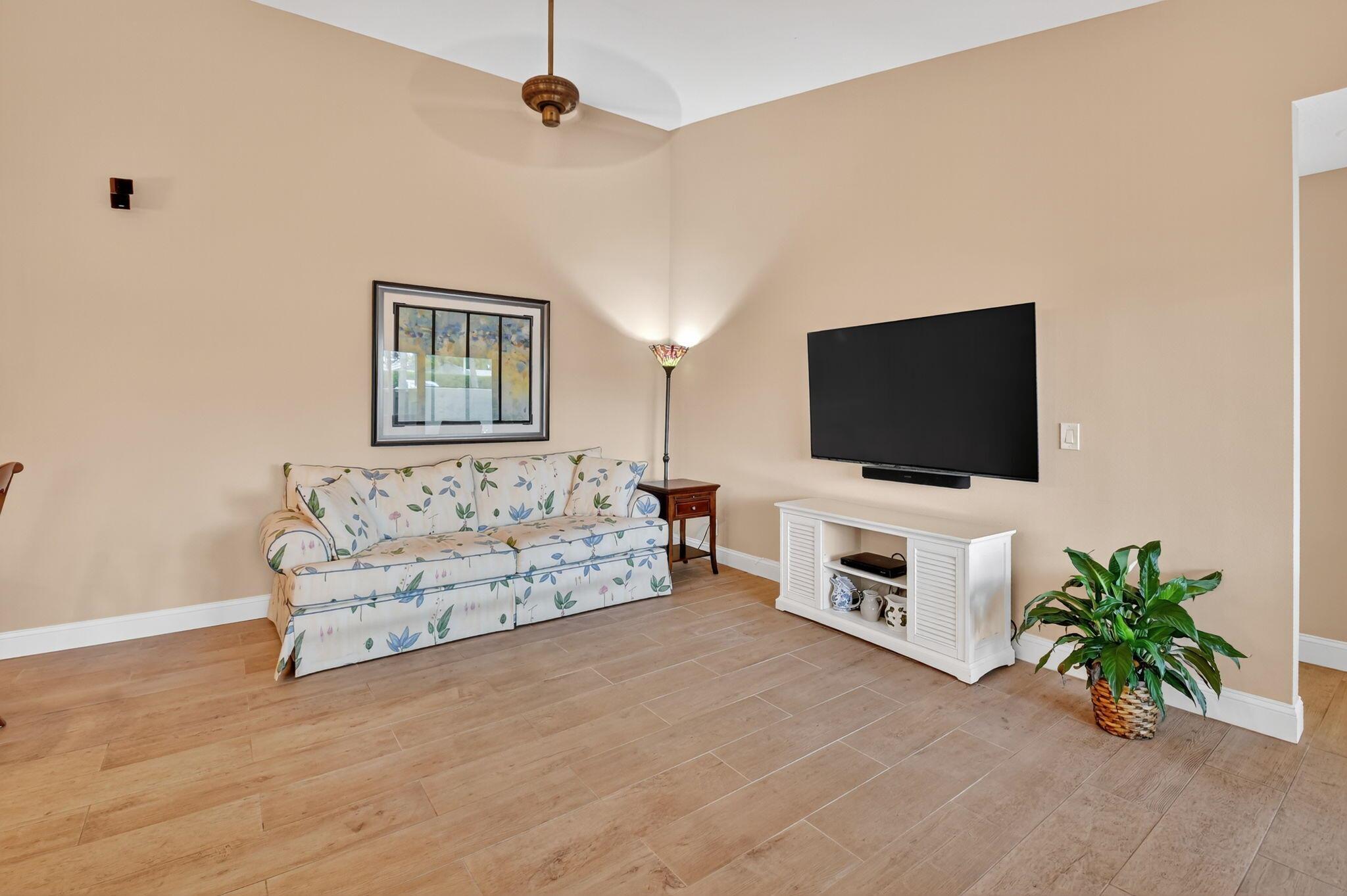 5700 Northpointe Lane