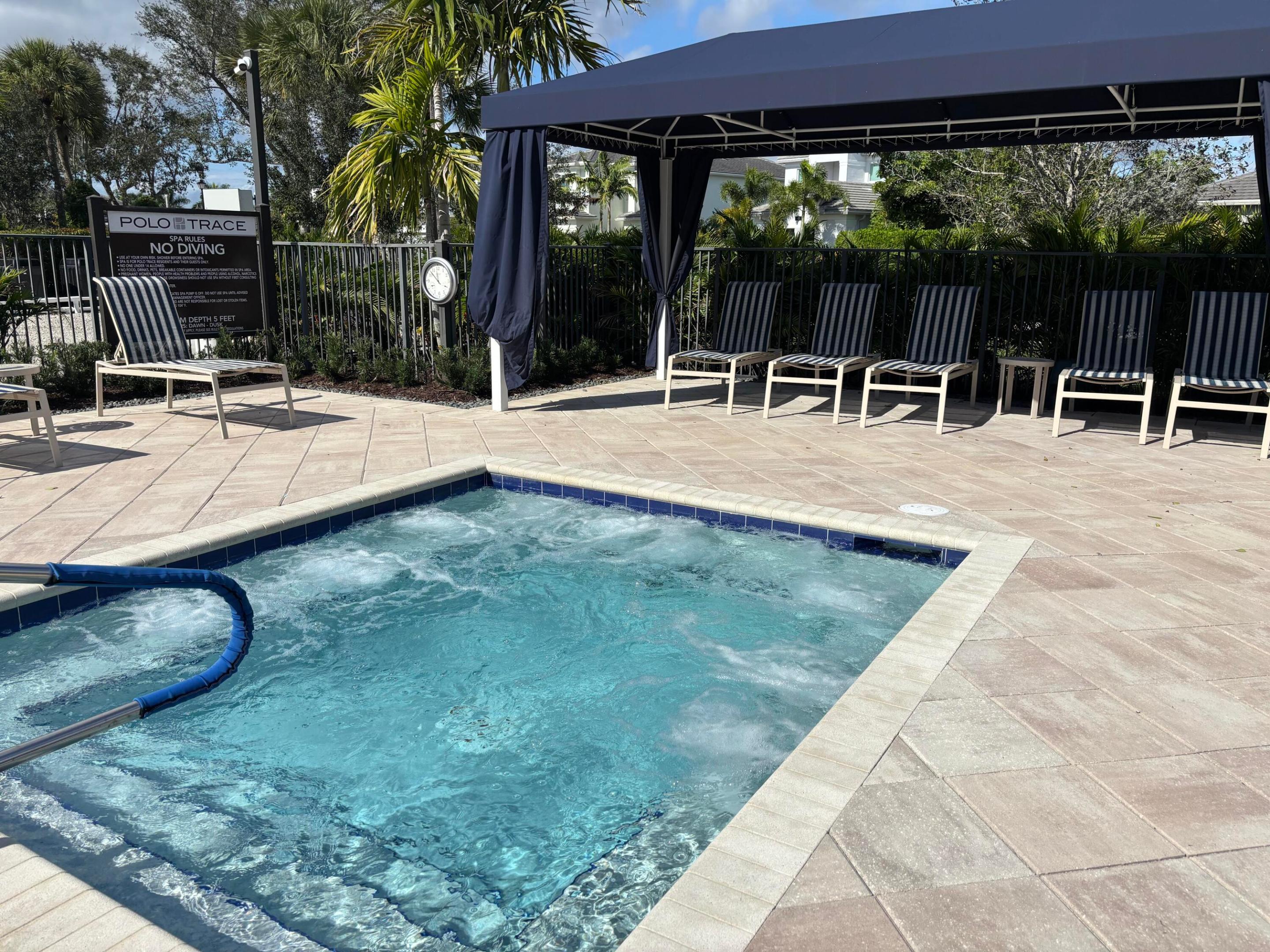 POLO TRACE 2 1 - Residential