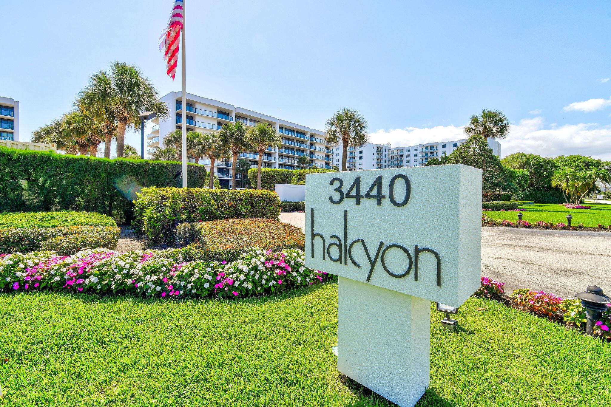 HALCYON OF PALM BEACH - Residential Lease