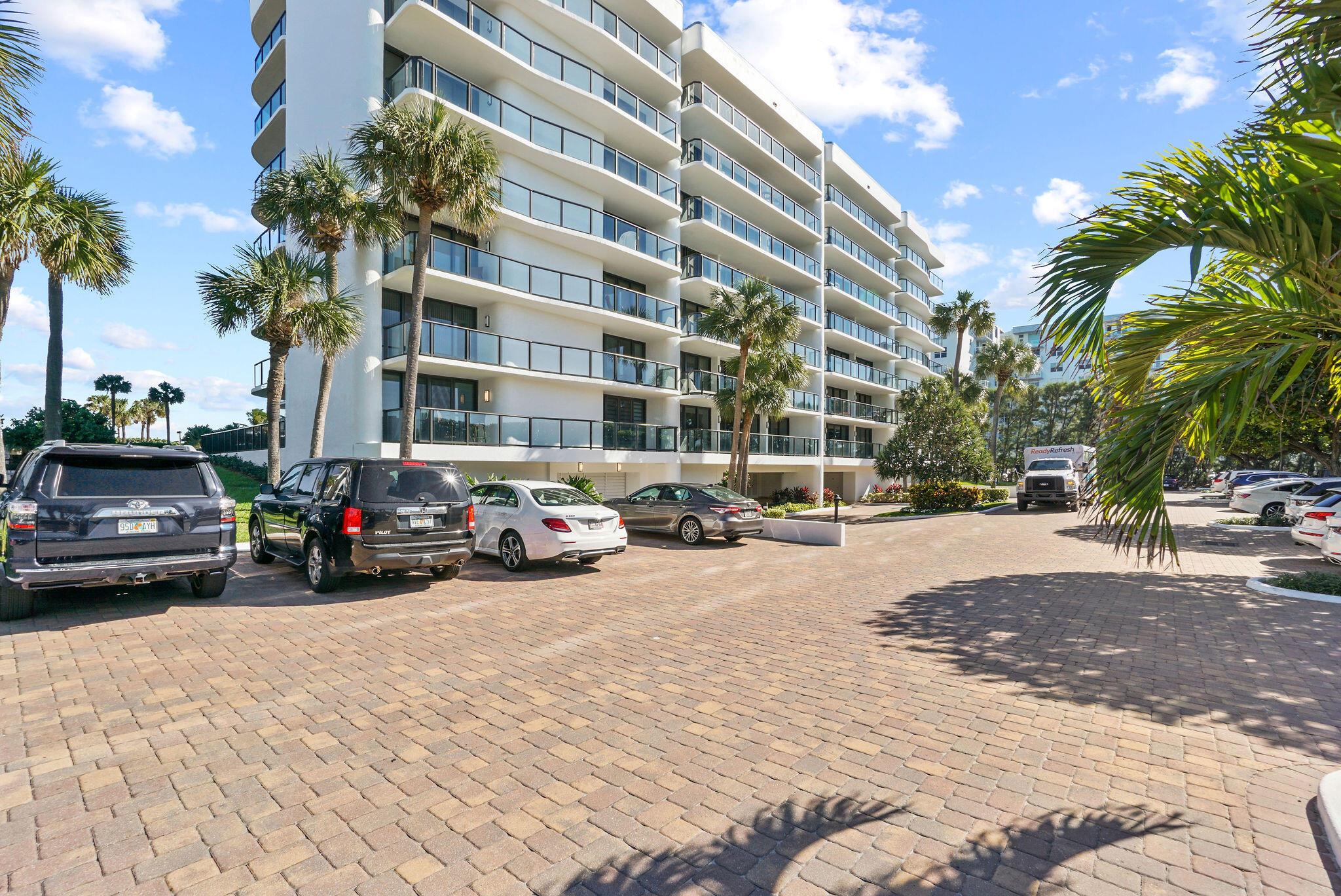 HALCYON OF PALM BEACH - Residential Lease