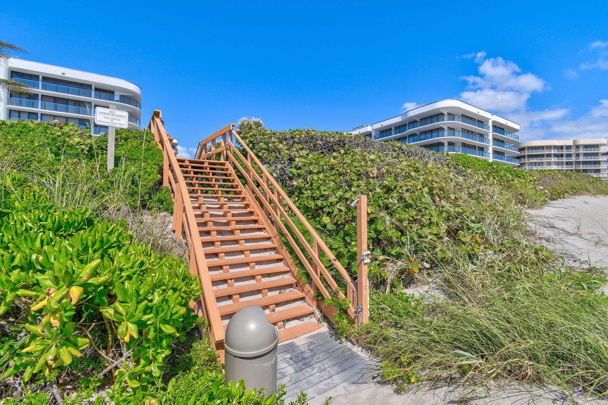 HALCYON OF PALM BEACH - Residential Lease