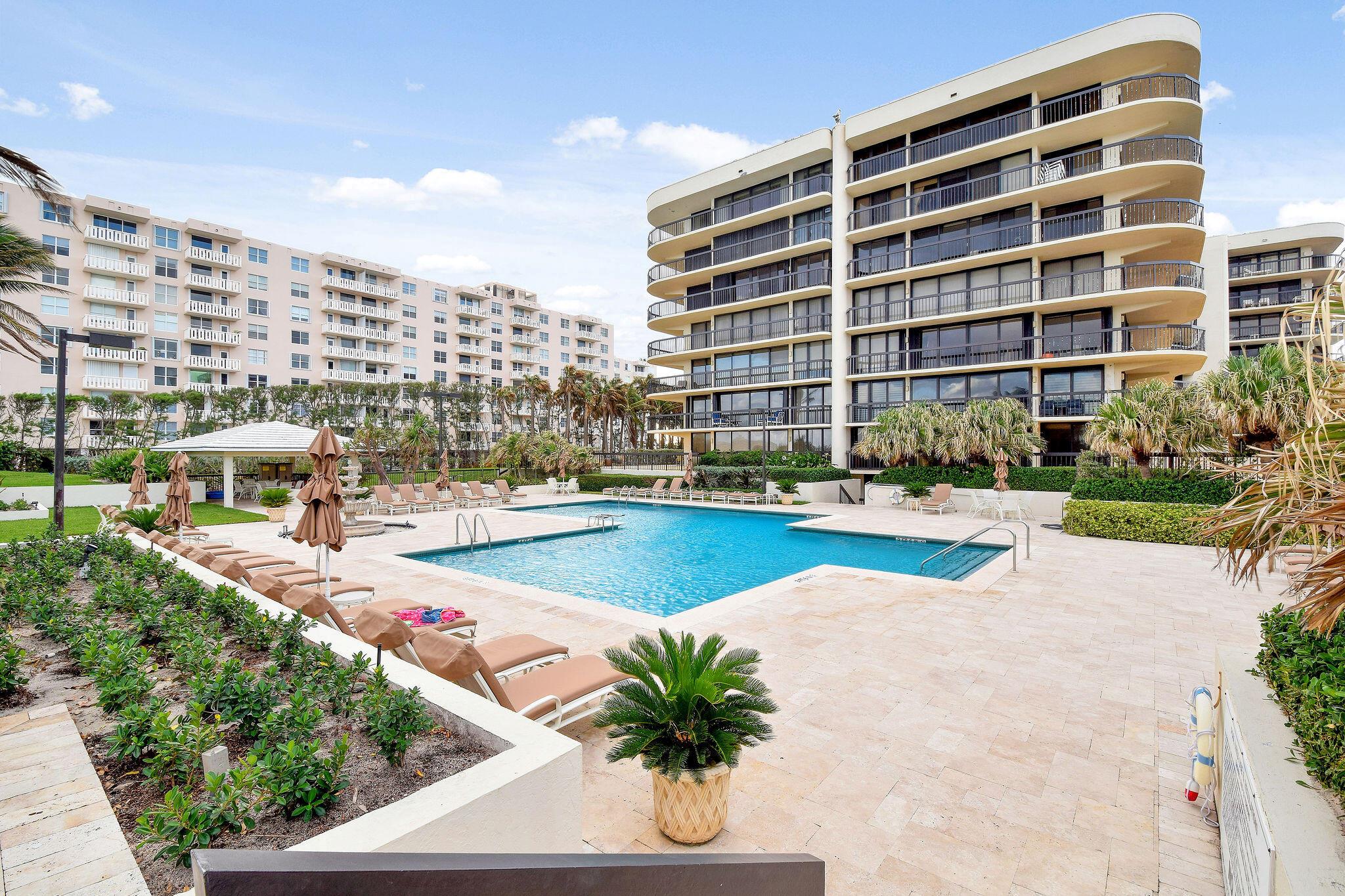 HALCYON OF PALM BEACH - Residential Lease