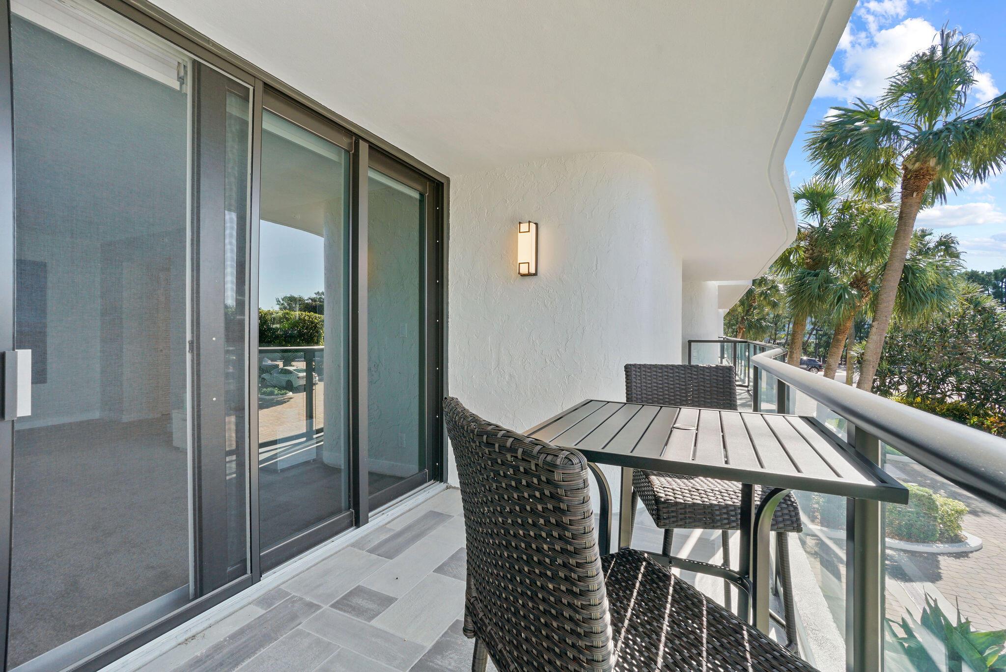 HALCYON OF PALM BEACH - Residential Lease