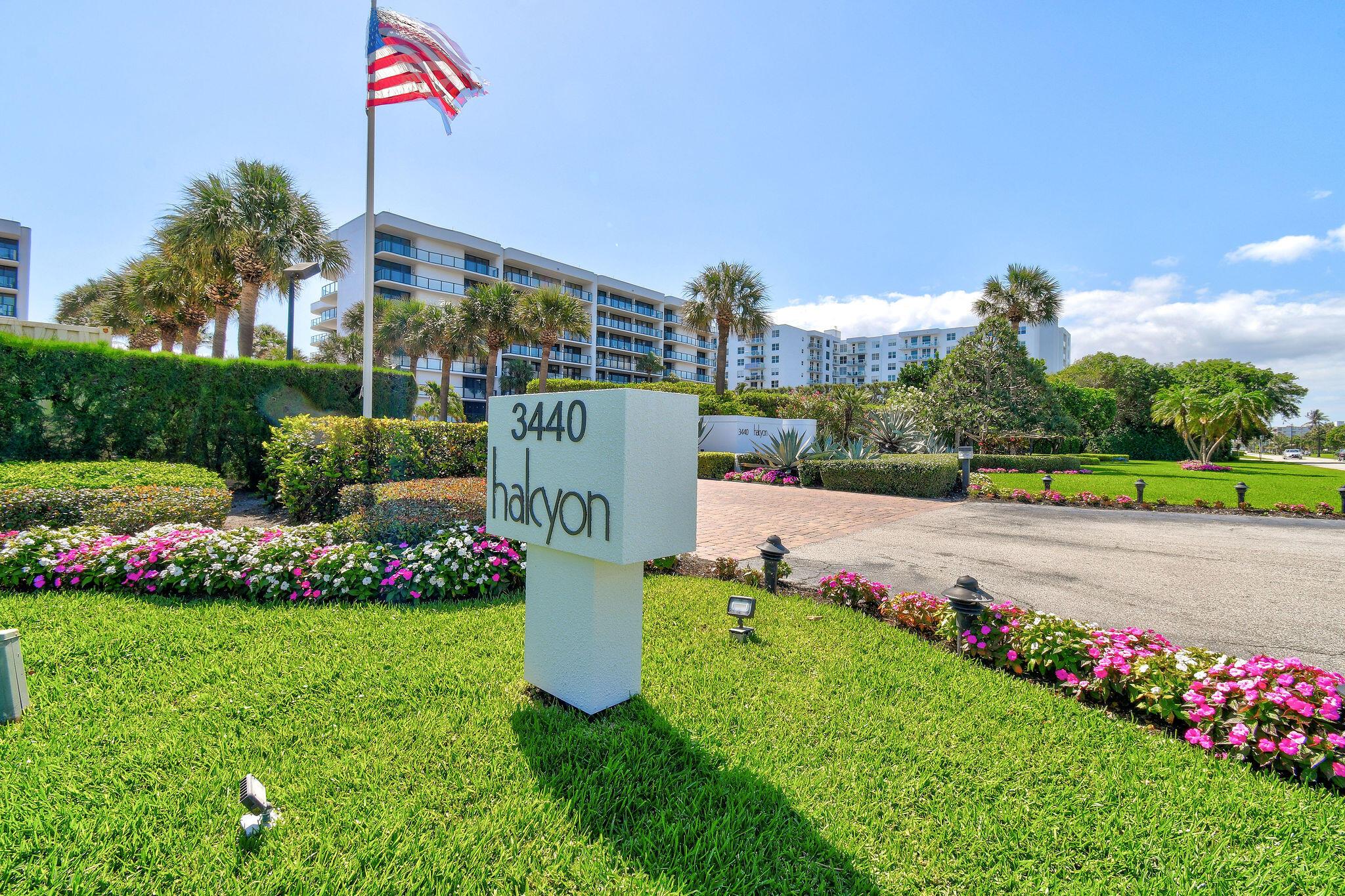 HALCYON OF PALM BEACH - Residential Lease