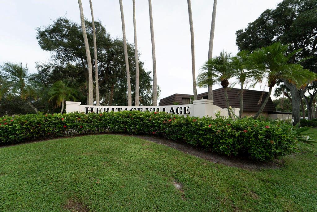 Heritage Village of P B Lakes - Residential