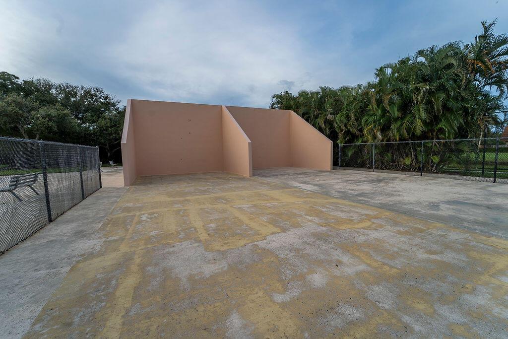 Heritage Village of P B Lakes - Residential