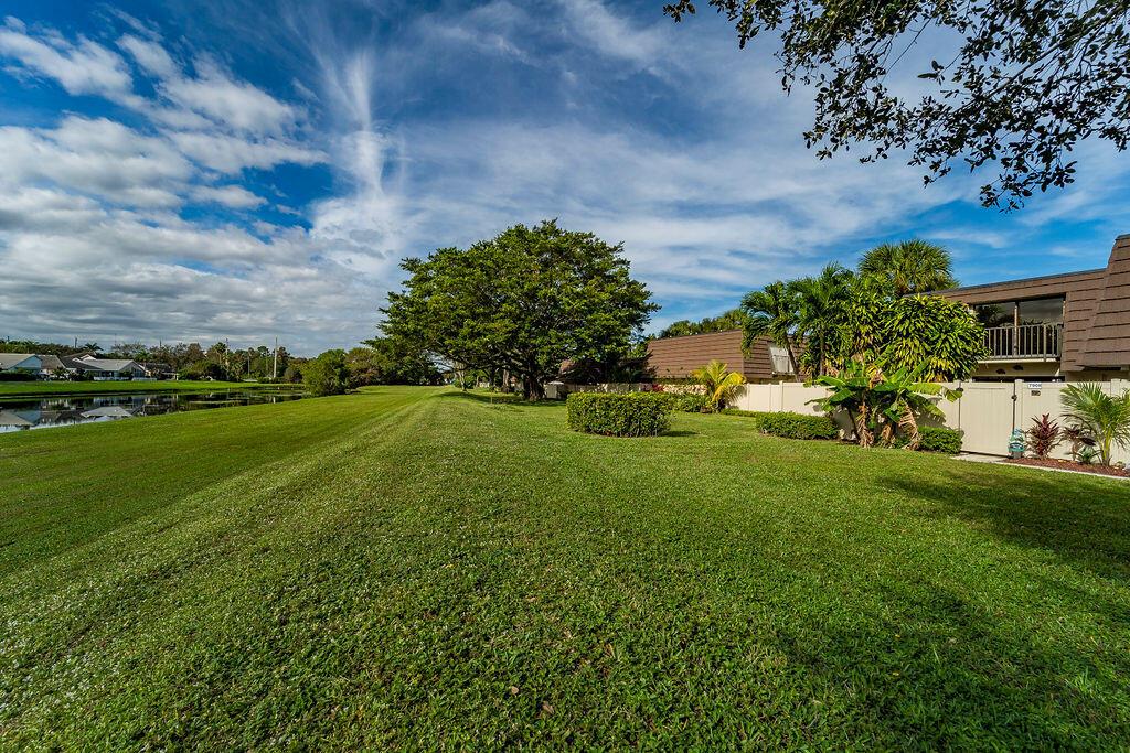 Heritage Village of P B Lakes - Residential