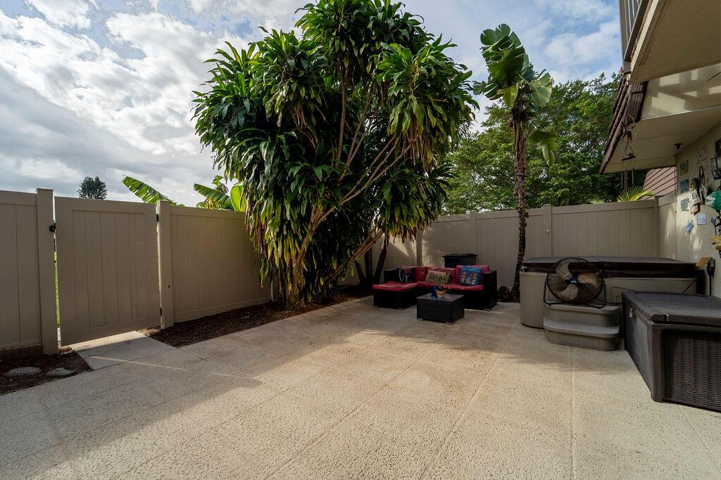 Heritage Village of P B Lakes - Residential