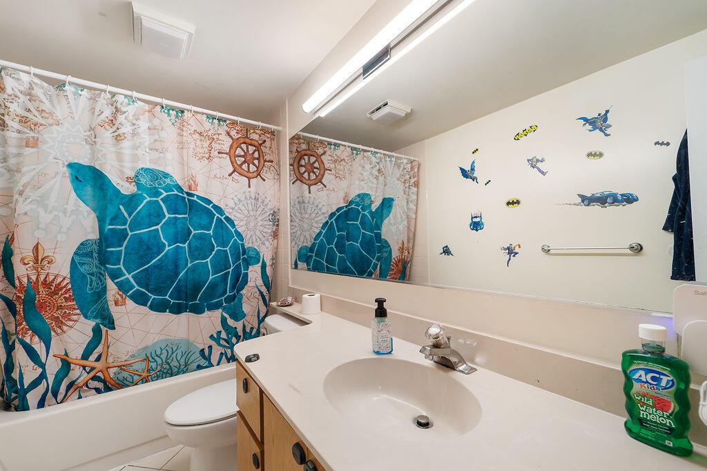 Heritage Village of P B Lakes - Residential