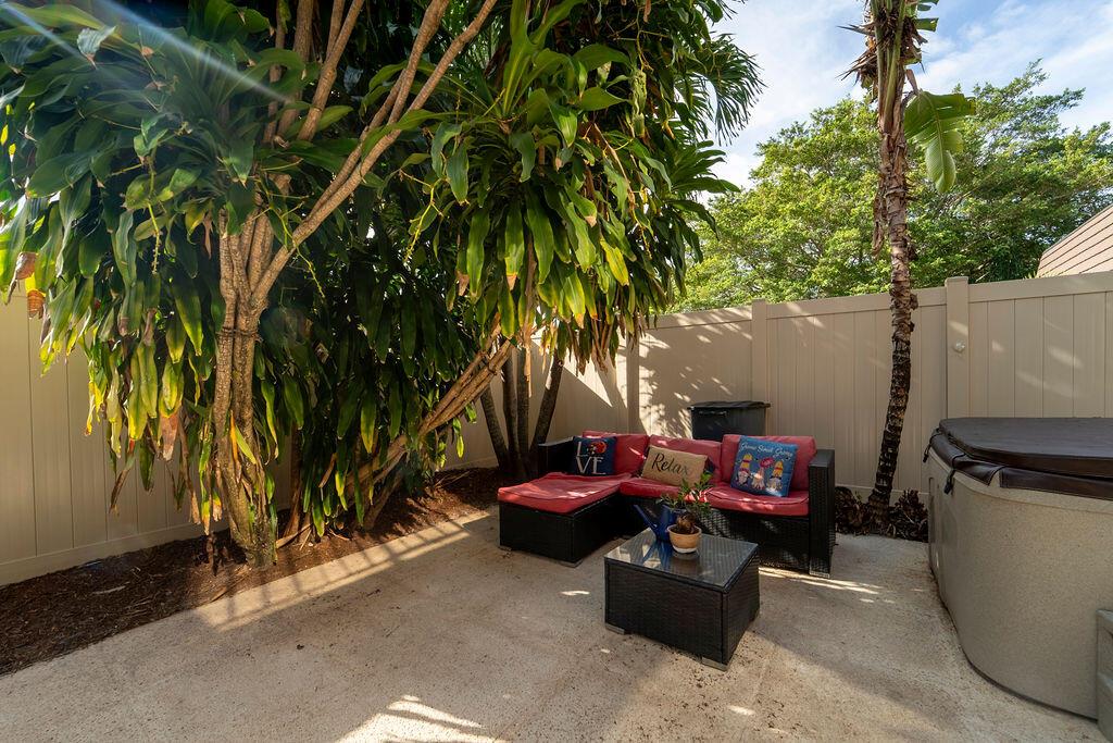 Heritage Village of P B Lakes - Residential