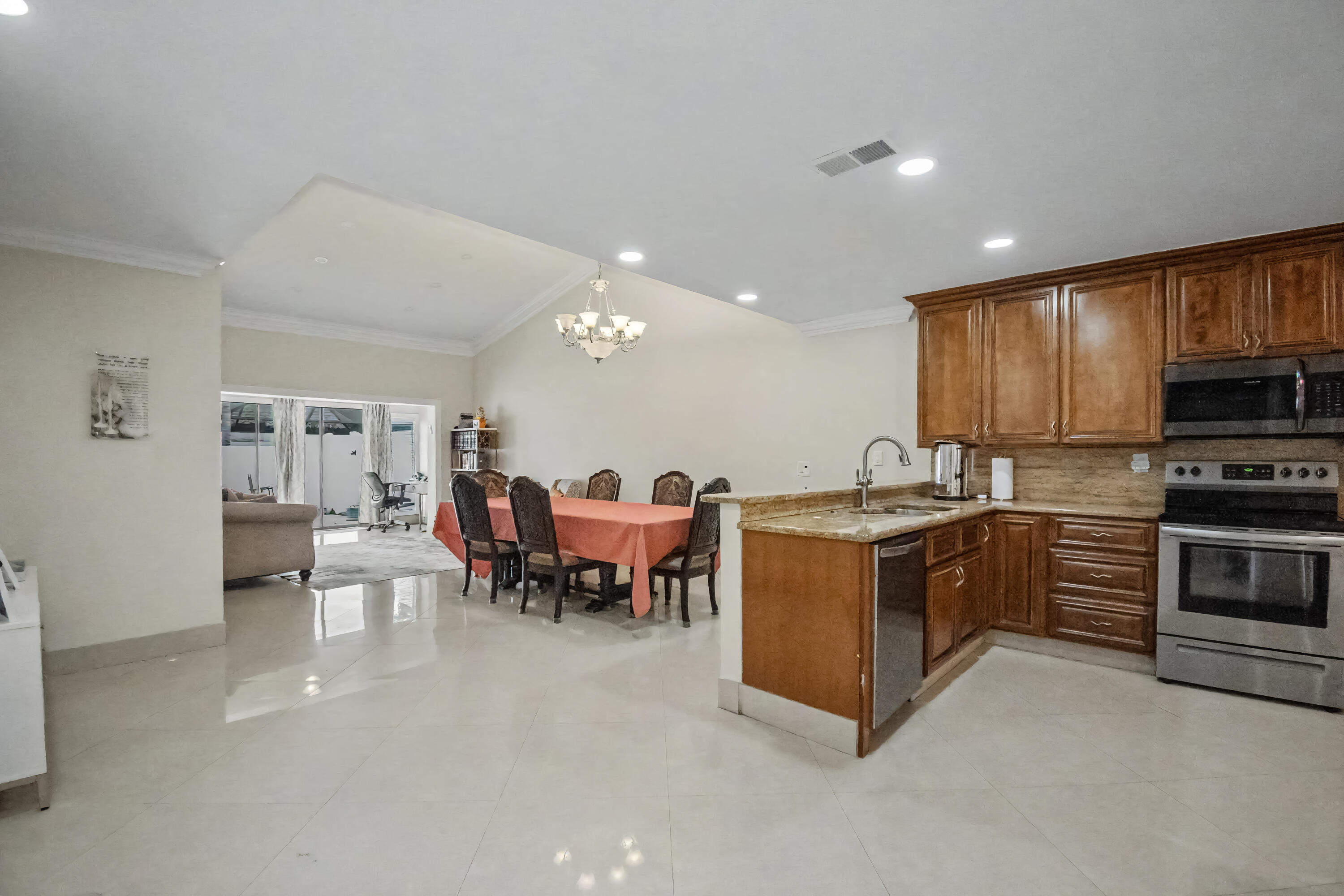 7964 Little Lane