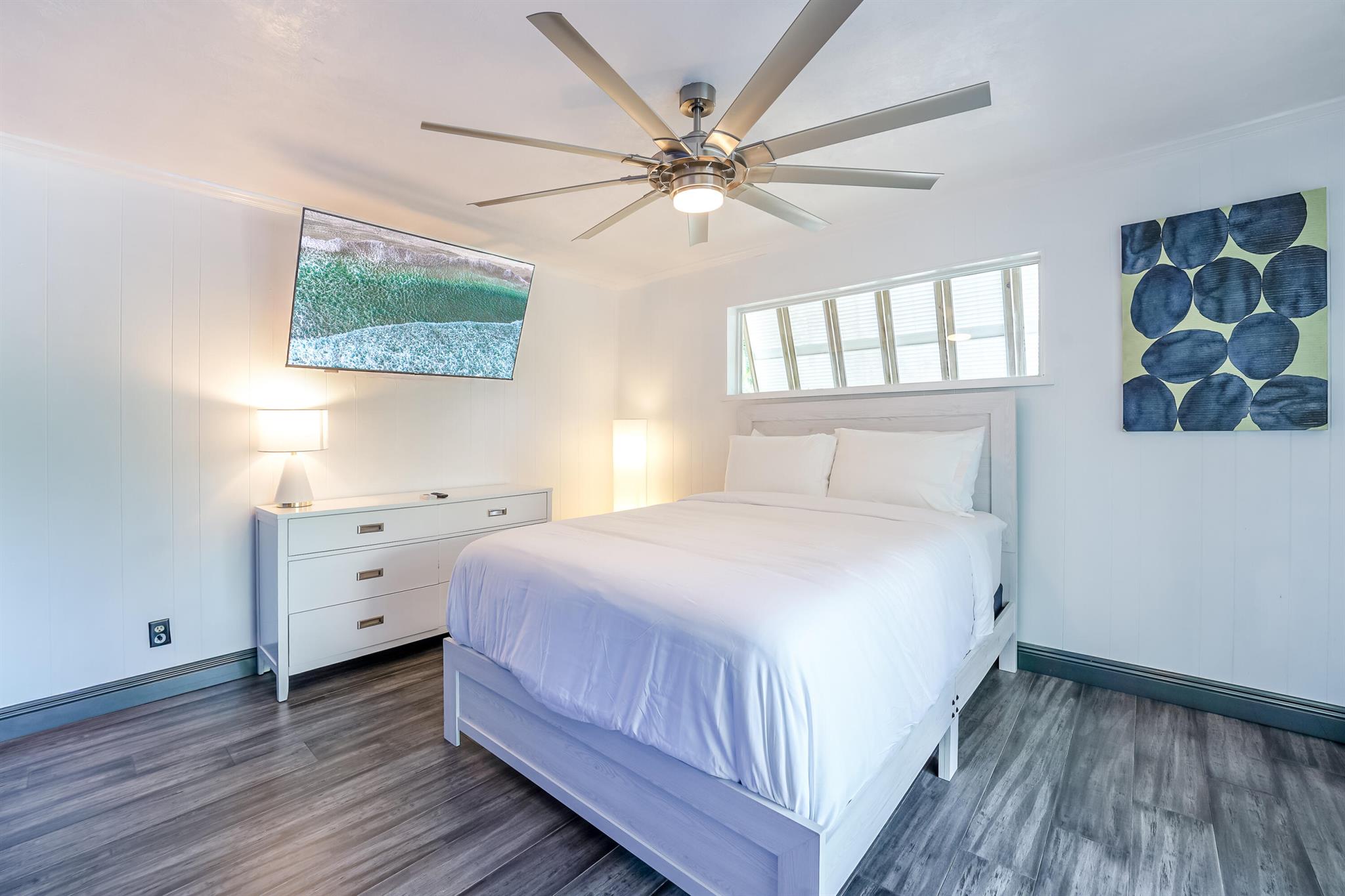 CORAL KEY VILLAS 5TH SEC - Residential Lease