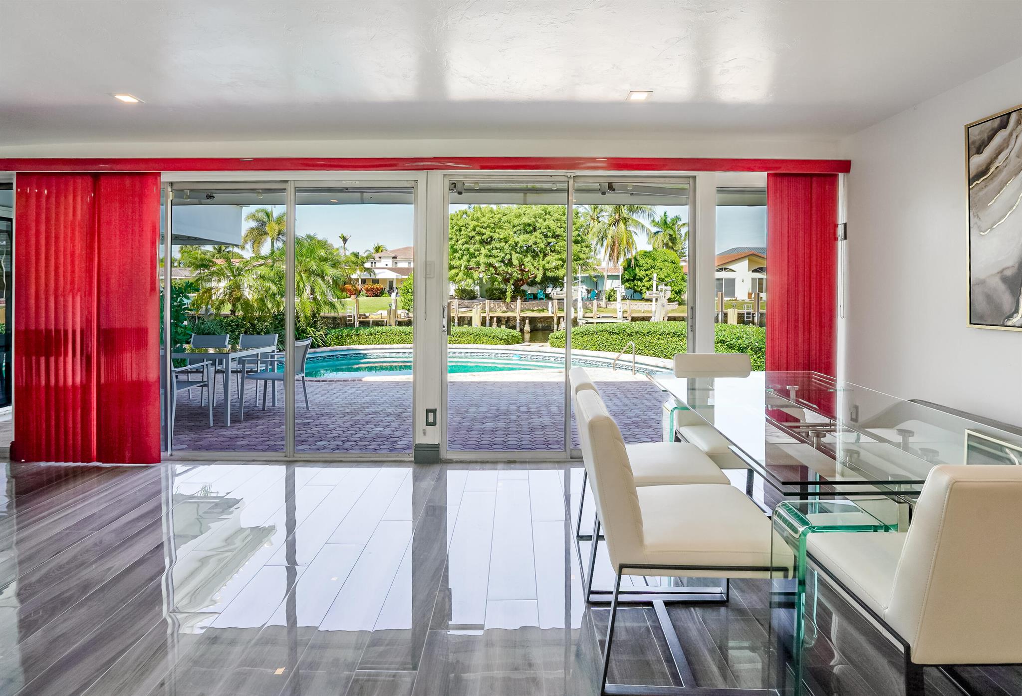 CORAL KEY VILLAS 5TH SEC - Residential Lease