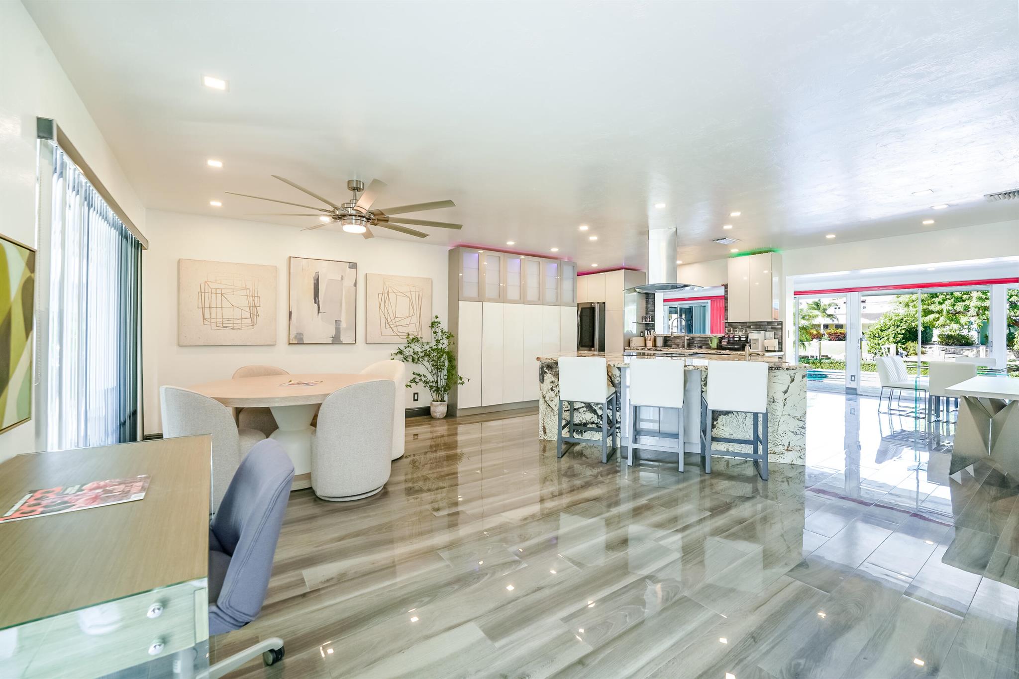 CORAL KEY VILLAS 5TH SEC - Residential Lease