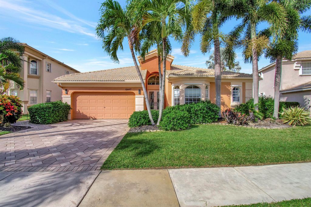 Photo of 6447 Marbletree Lane, Lake Worth, FL 33467 (MLS # R10934980)