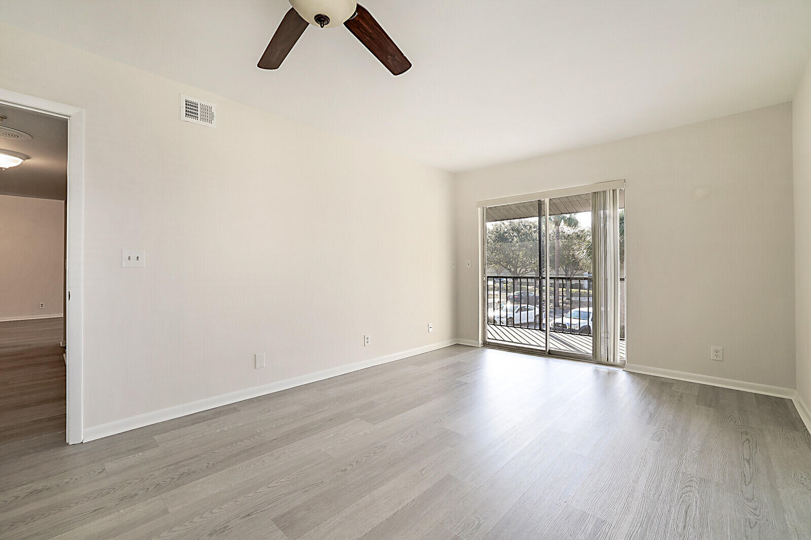 CHASEWOOD OF JUPITER CONDO - Residential Lease