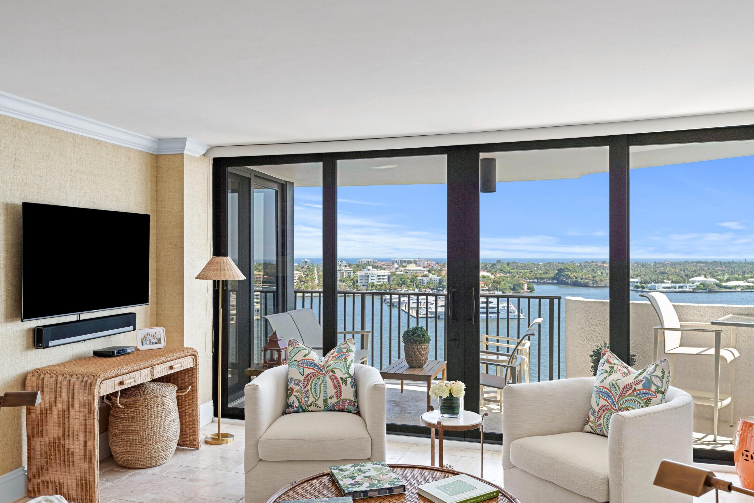 Trianon Condo - Residential