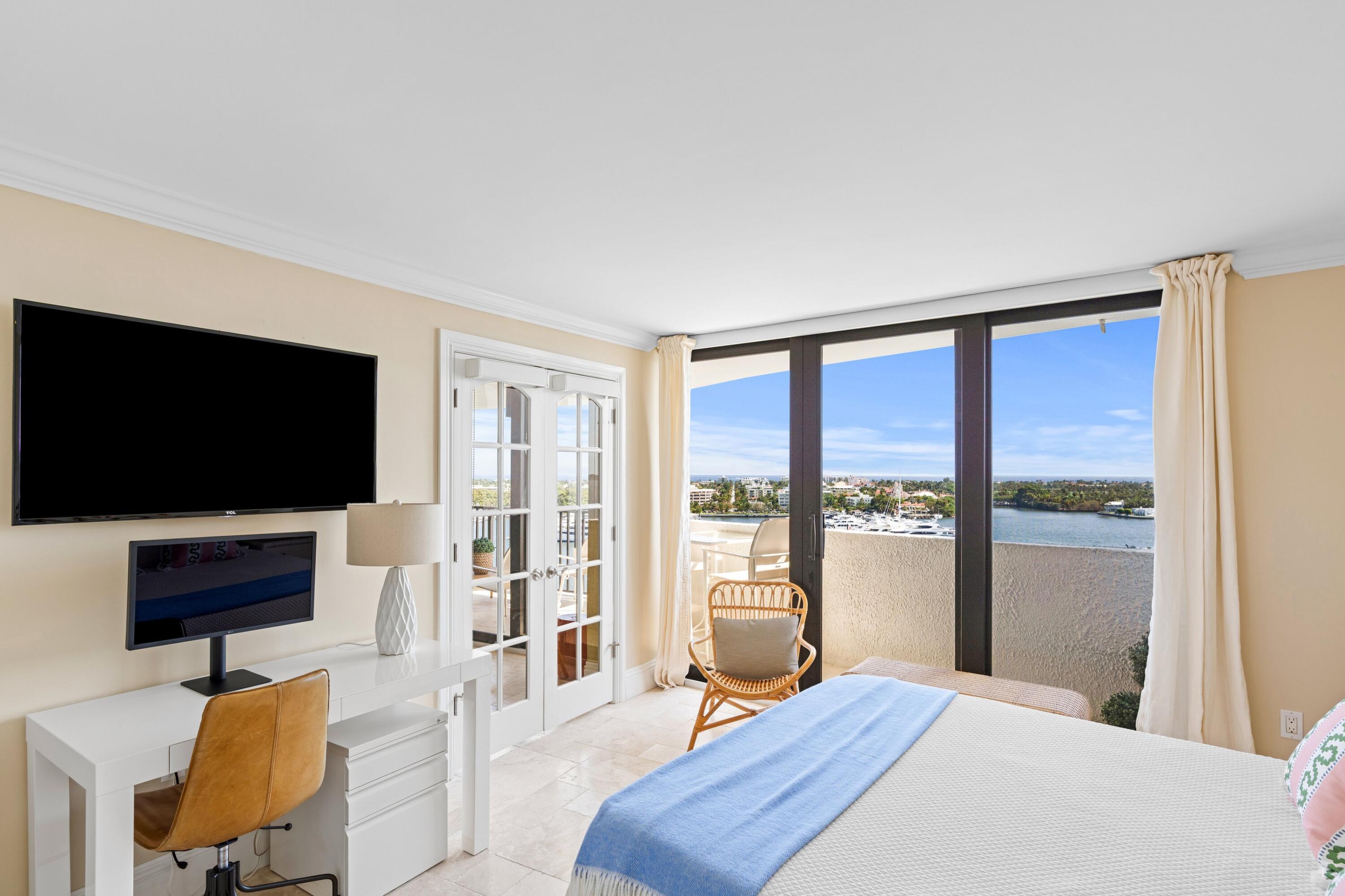 Trianon Condo - Residential