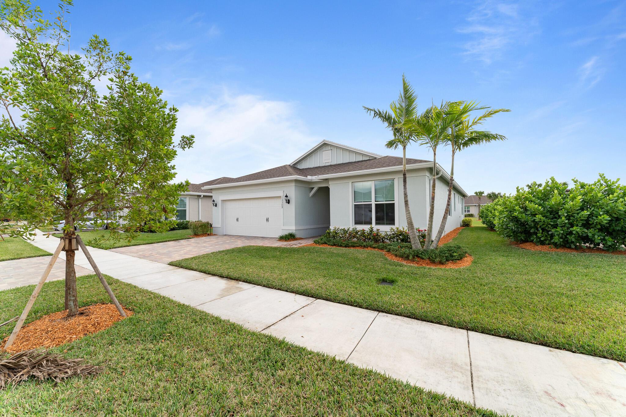 DEL WEBB AT TRADITION PLA - Residential