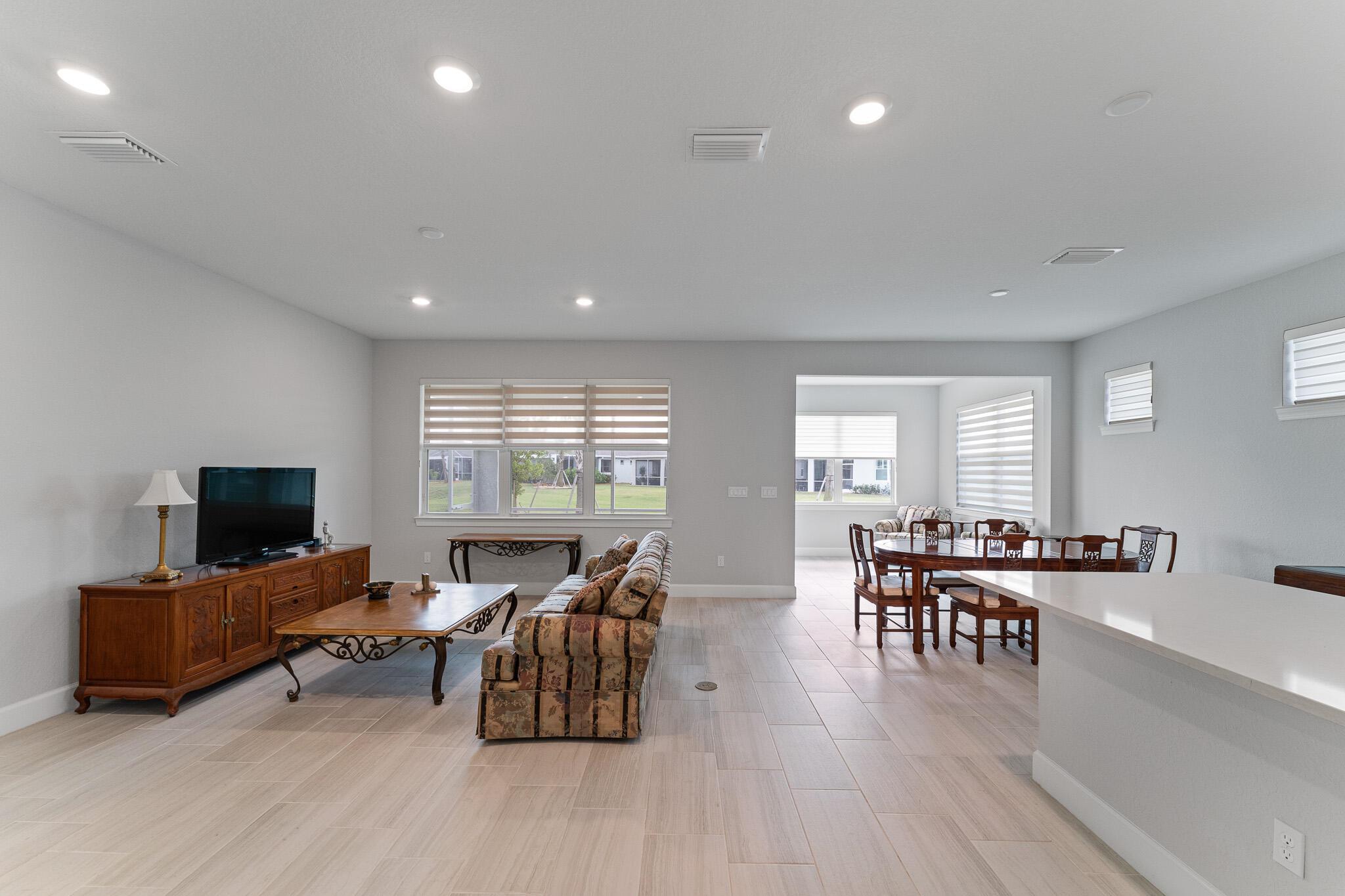 DEL WEBB AT TRADITION PLA - Residential