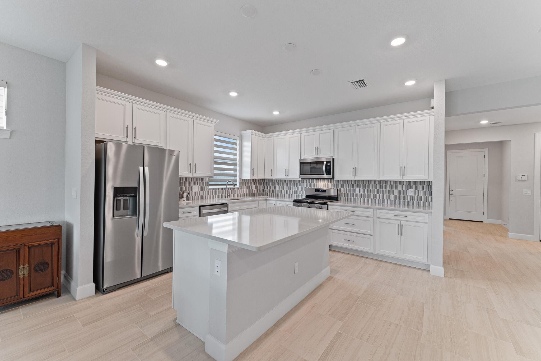 DEL WEBB AT TRADITION PLA - Residential