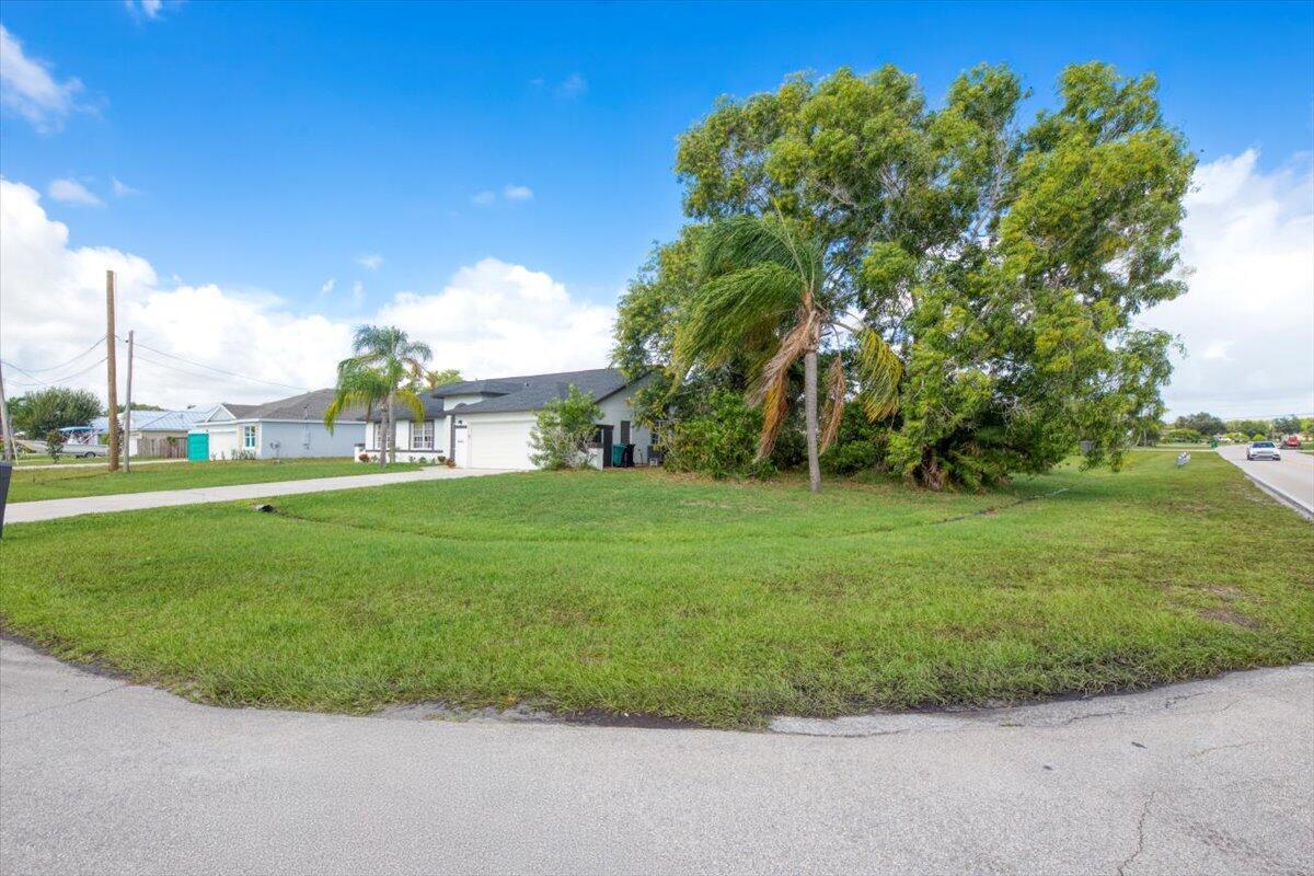 PORT ST LUCIE SECTION 40 - Residential