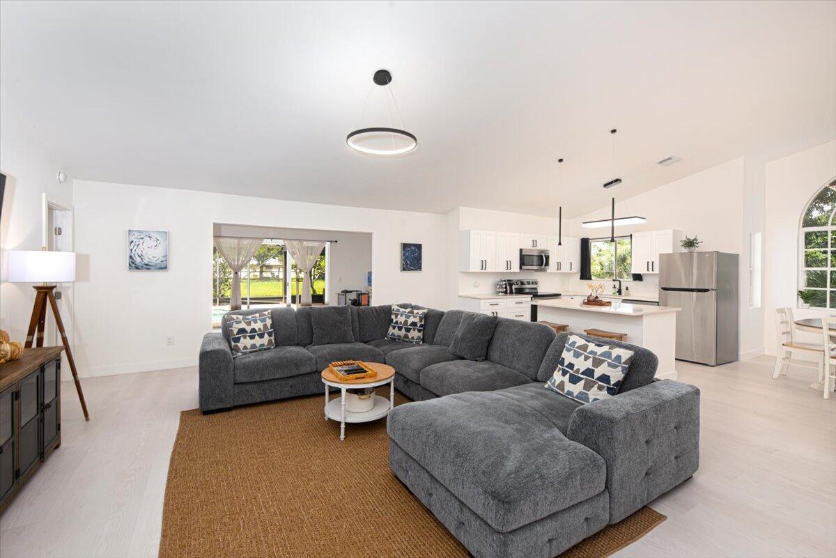 PORT ST LUCIE SECTION 40 - Residential