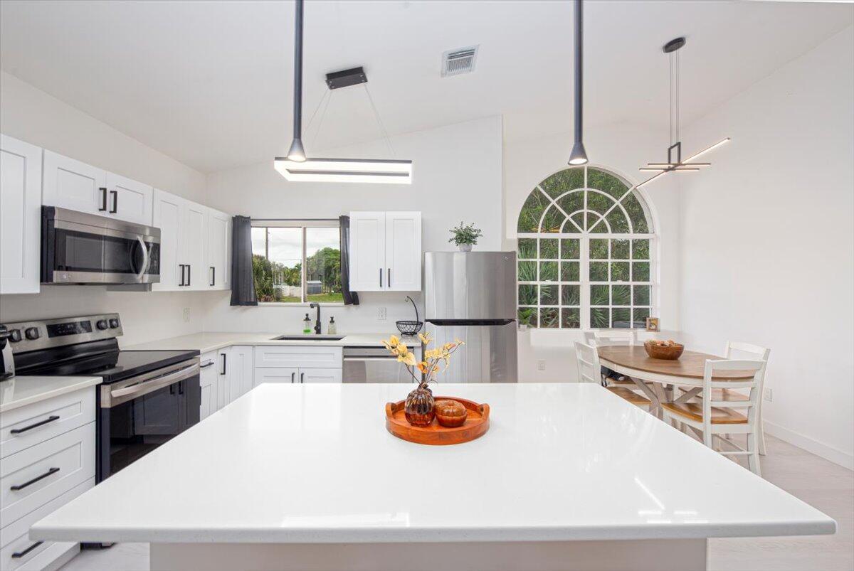 PORT ST LUCIE SECTION 40 - Residential