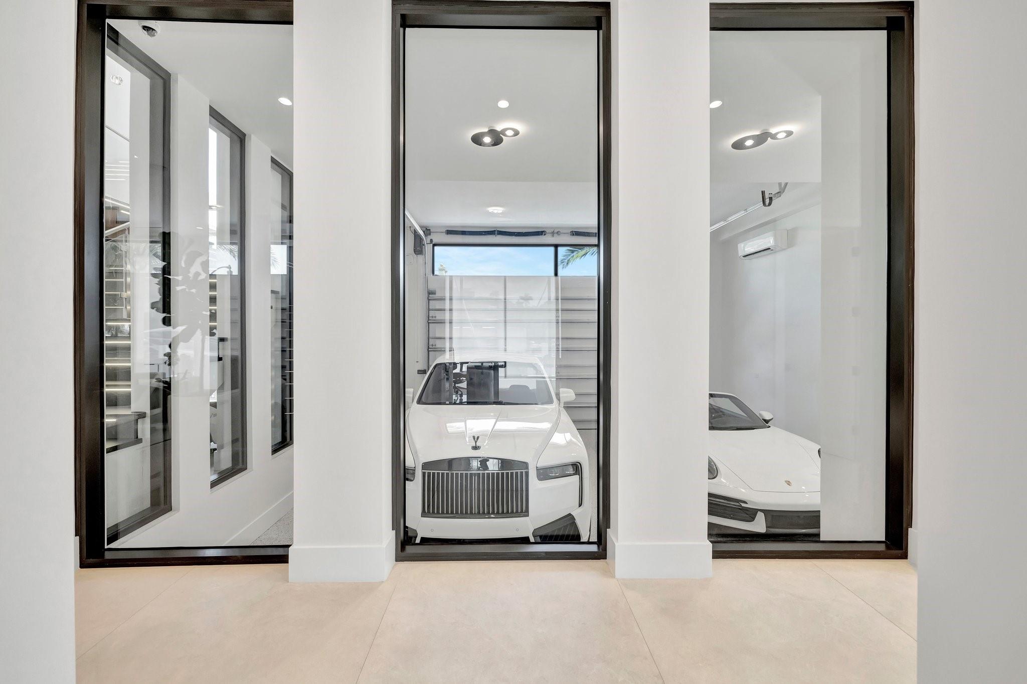 Las Olas - Residential