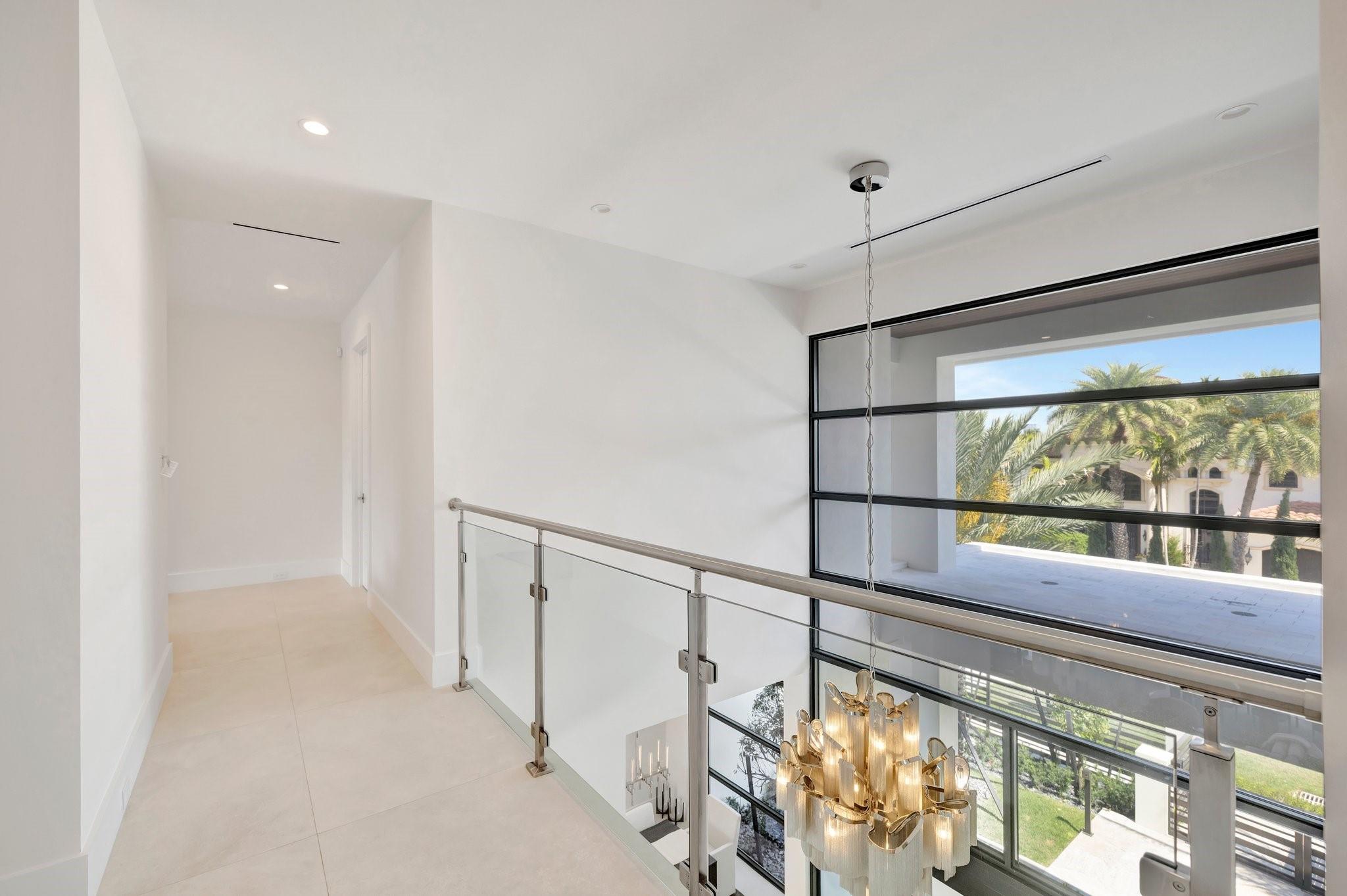 Las Olas - Residential