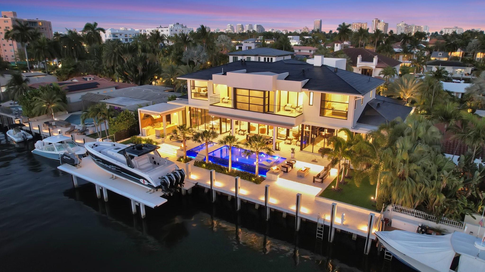 409 Isle Of Capri Dr