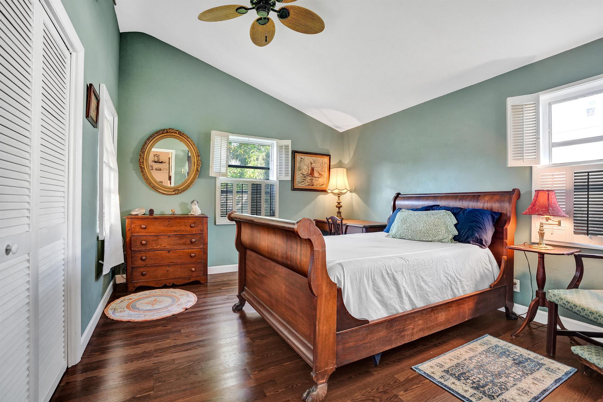 15 NW 15th Street