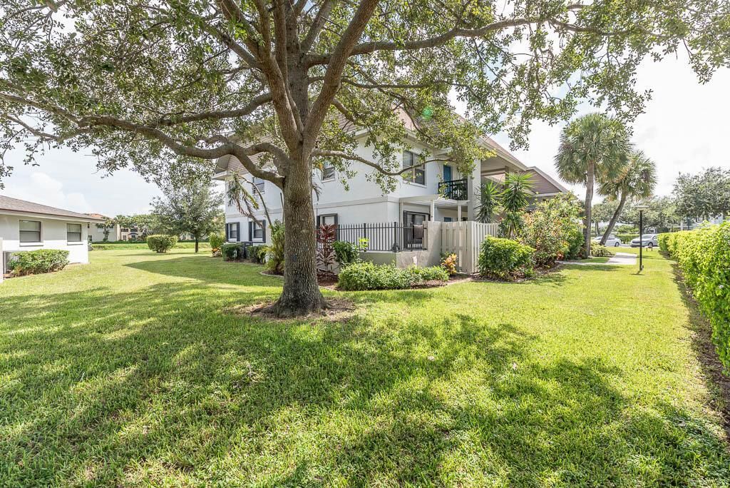 Photo of 3111 SW 20th Terrace #22a1, Delray Beach, FL 33445 (MLS # R10911696)