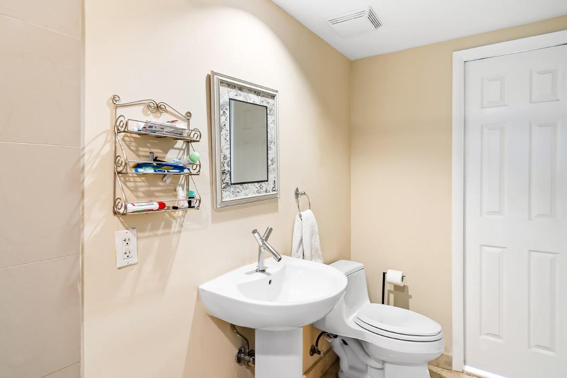 OCEAN THREE - Residential