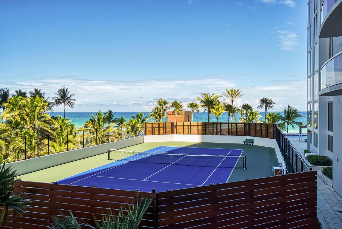 OCEAN THREE - Residential