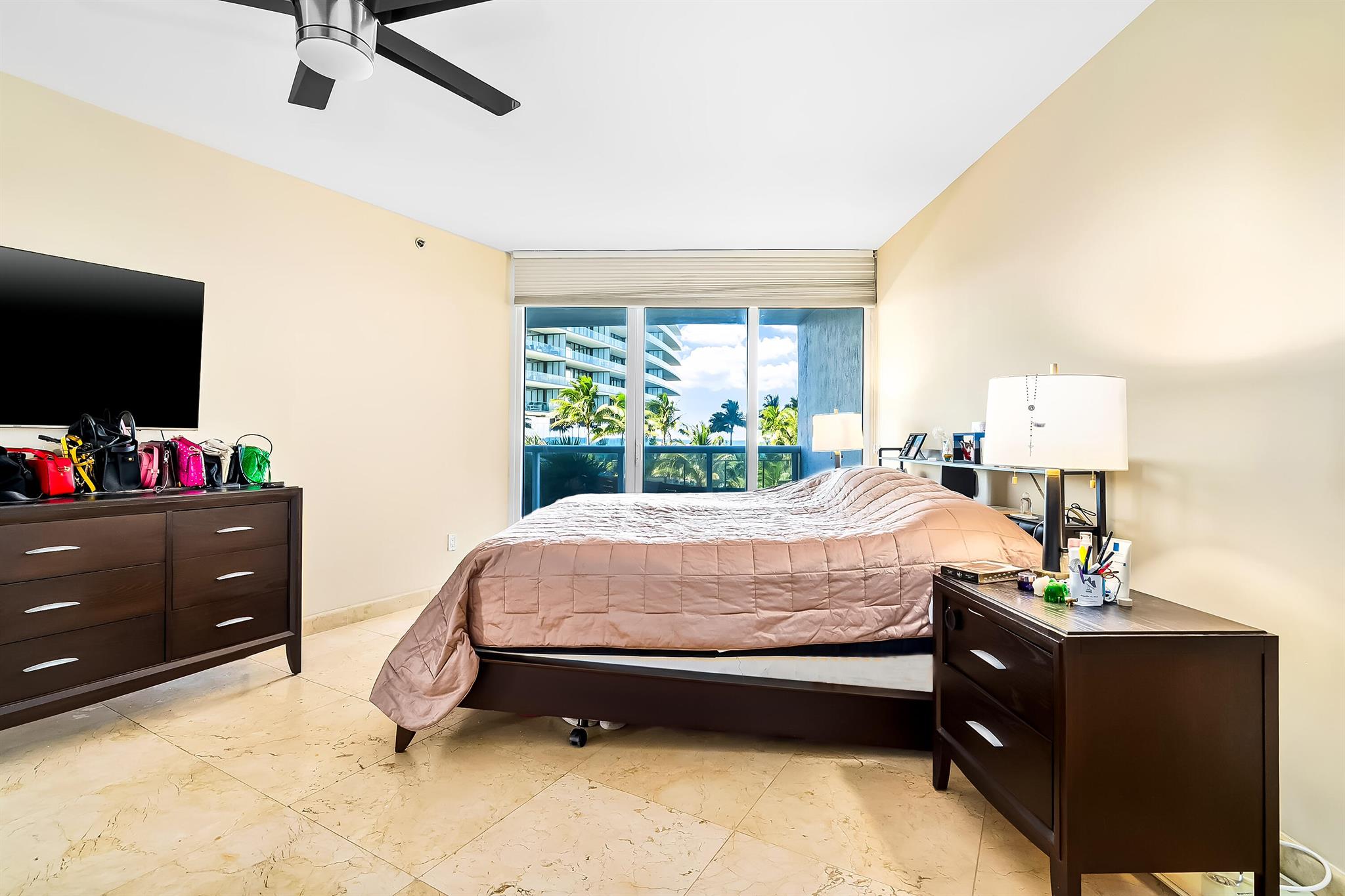 OCEAN THREE - Residential