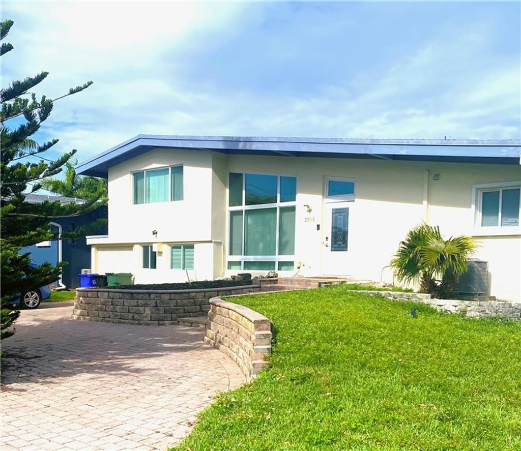 Photo of 2513 Tortugas Ln Ln, Fort Lauderdale, FL 33312 (MLS # F10334274)