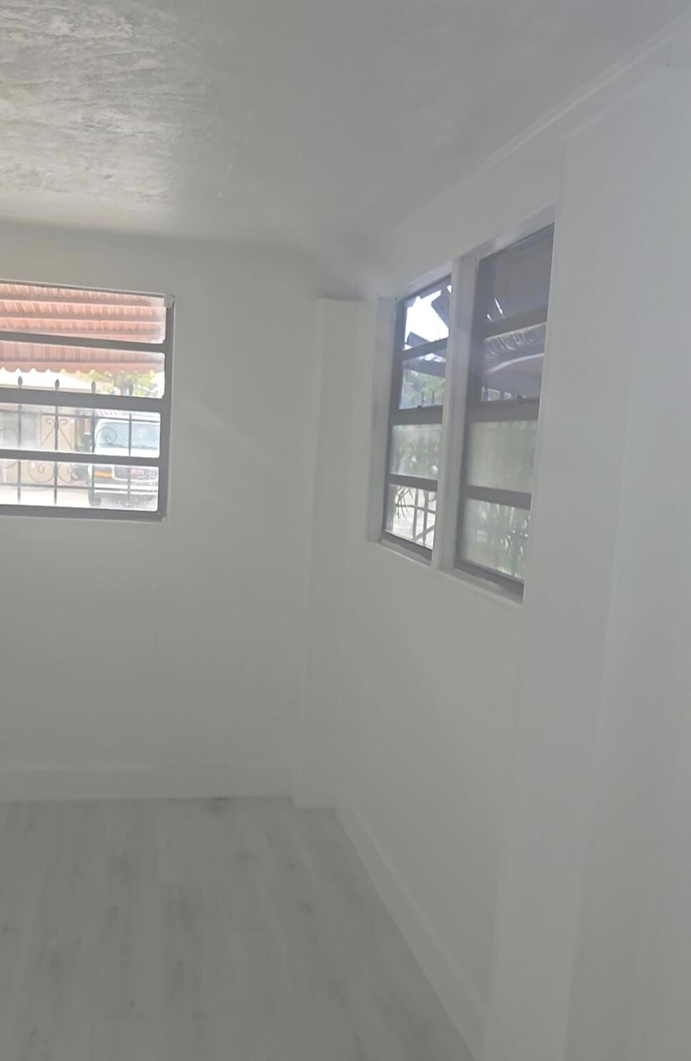 LAKE WORTH TOWN OF - Residential Lease