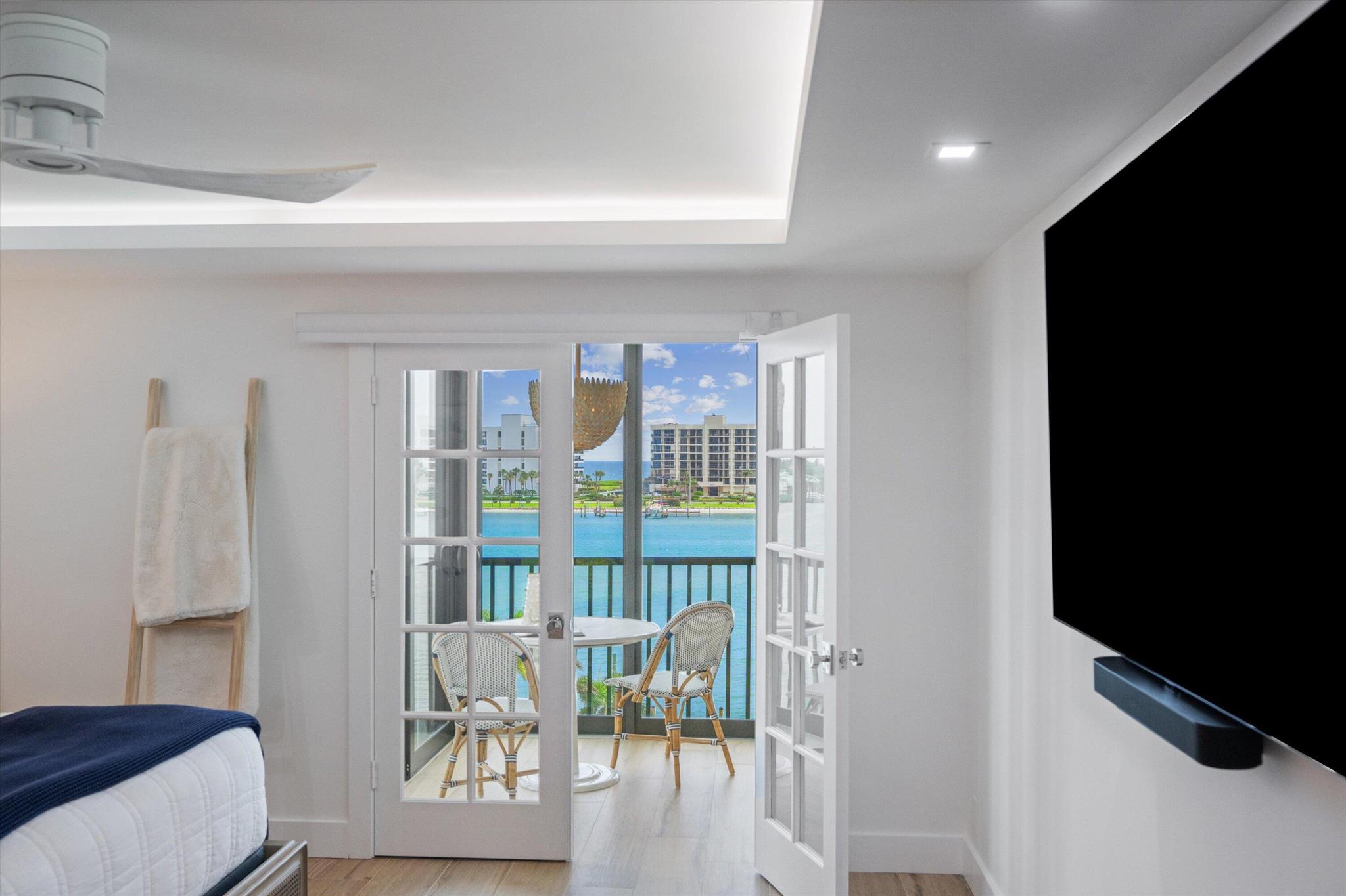 SANDPOINTE BAY CONDO - Residential