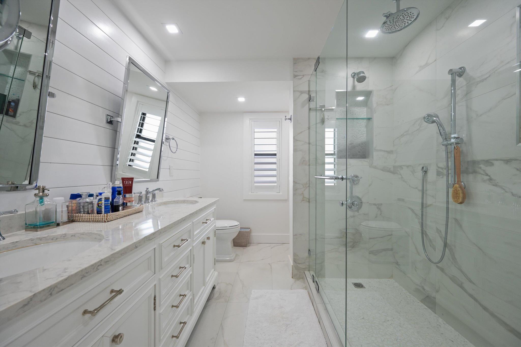 SANDPOINTE BAY CONDO - Residential