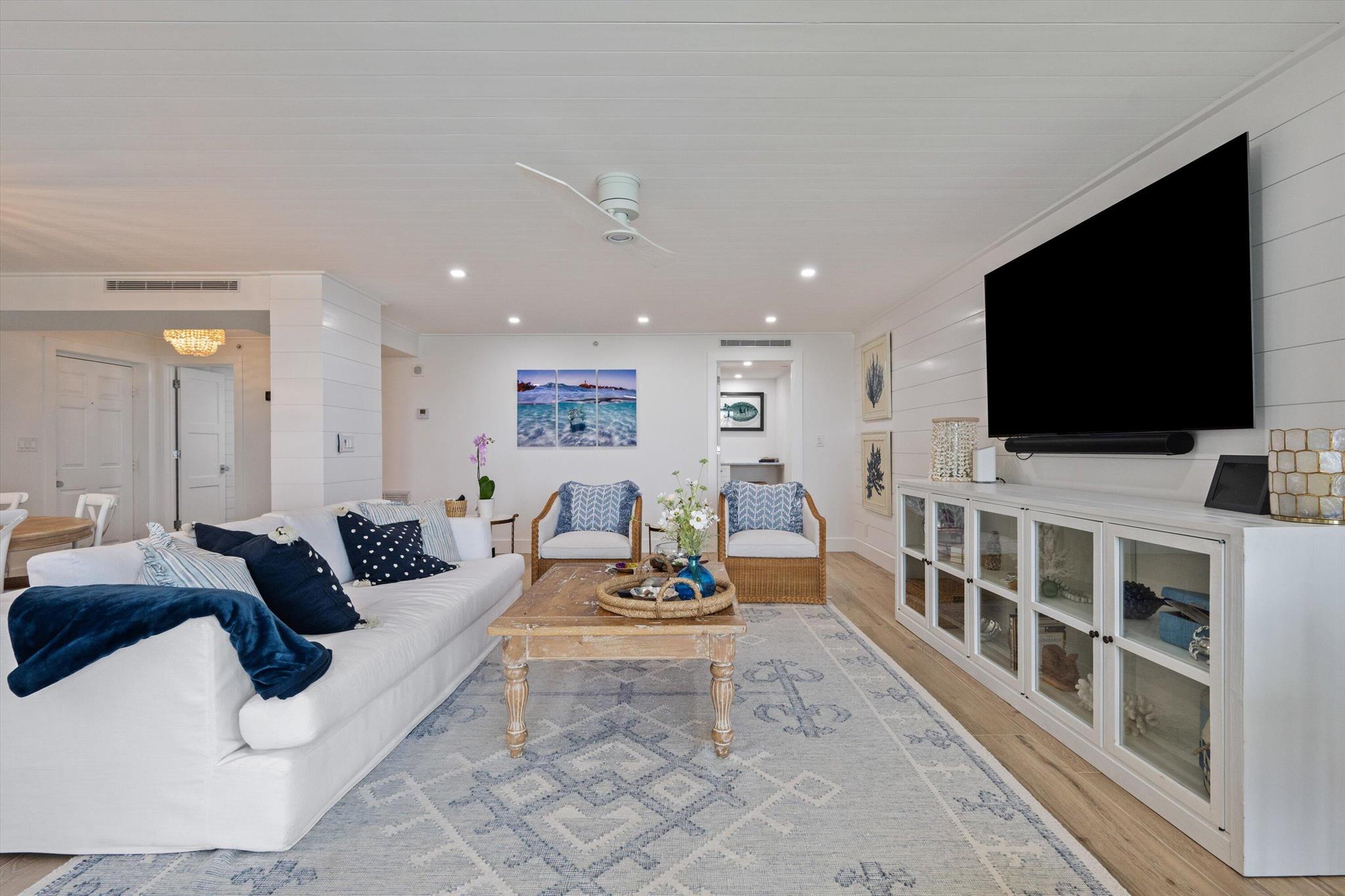 SANDPOINTE BAY CONDO - Residential
