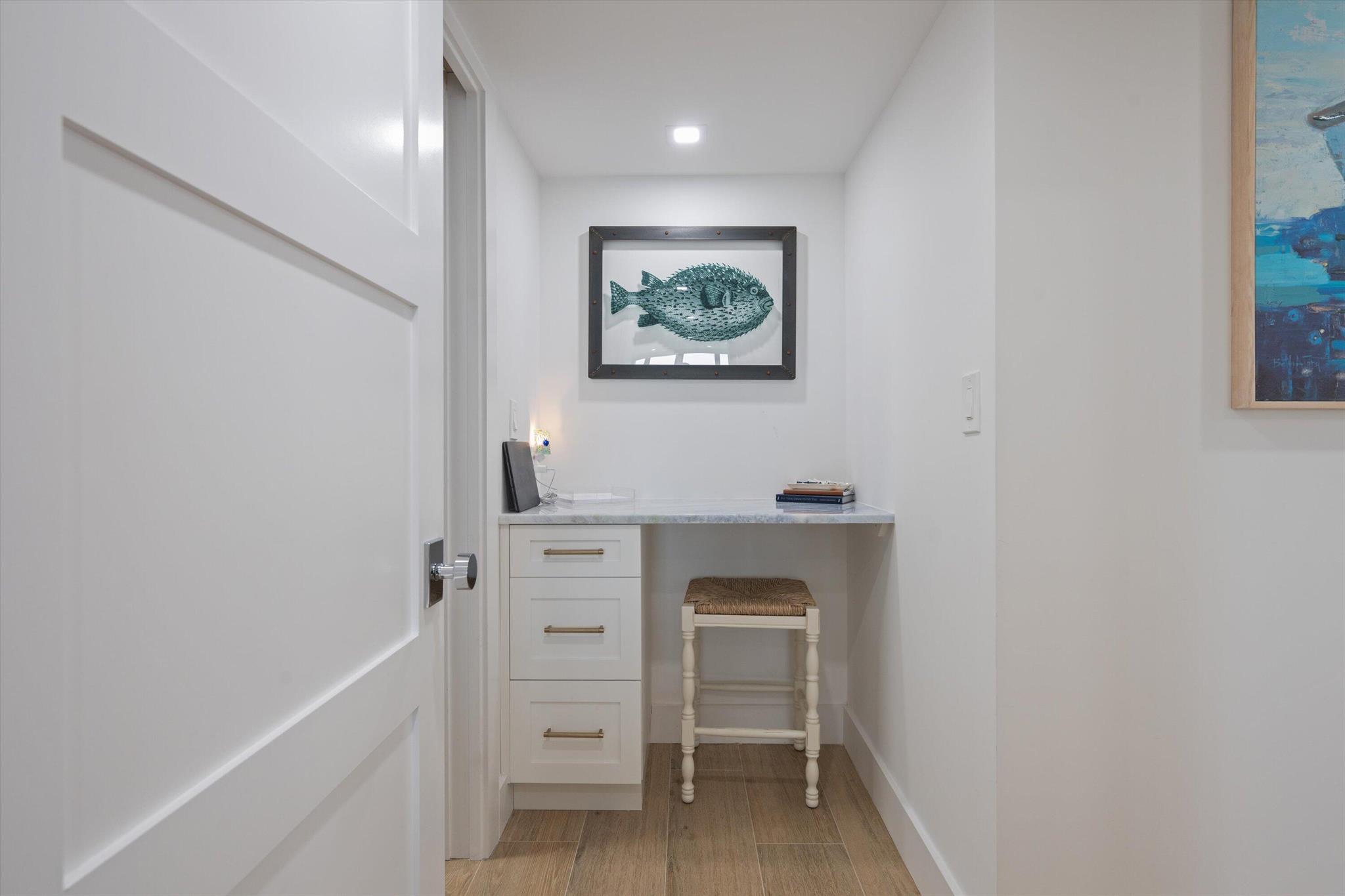 SANDPOINTE BAY CONDO - Residential