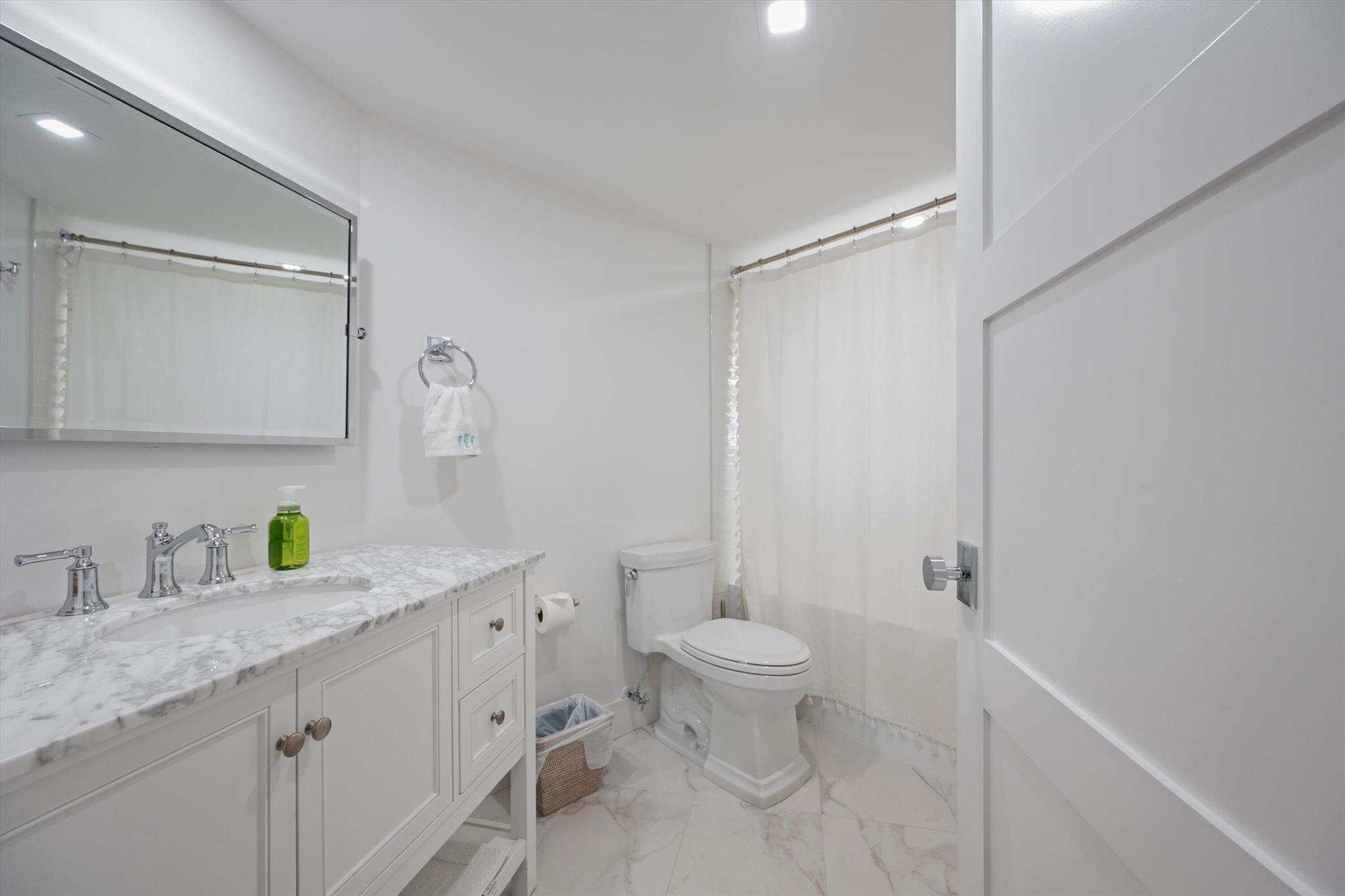 SANDPOINTE BAY CONDO - Residential